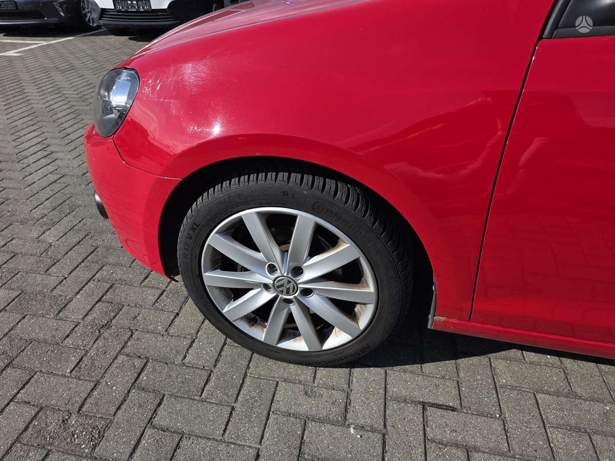 Volkswagen Golf - 7