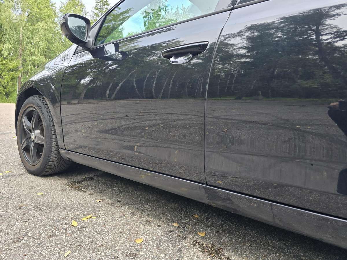 Volkswagen Golf - 9
