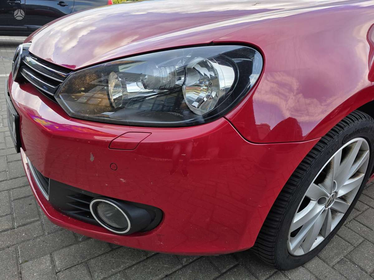 Volkswagen Golf - 9