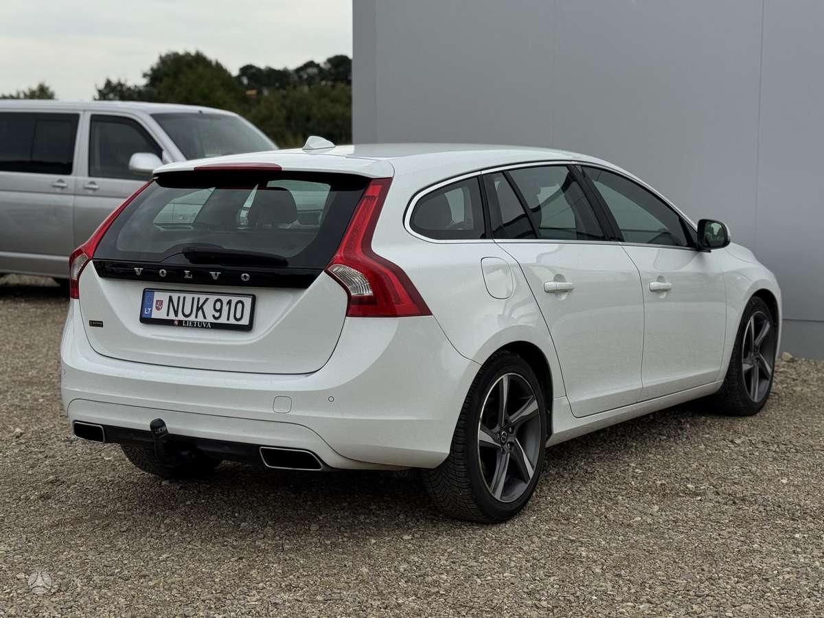 Volvo V60, 2.0 l., Универсал