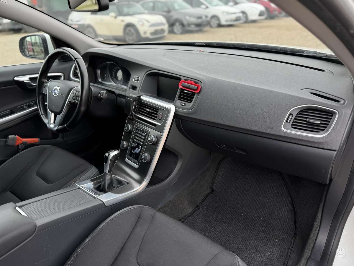Volvo V60, 2.0 l., Универсал