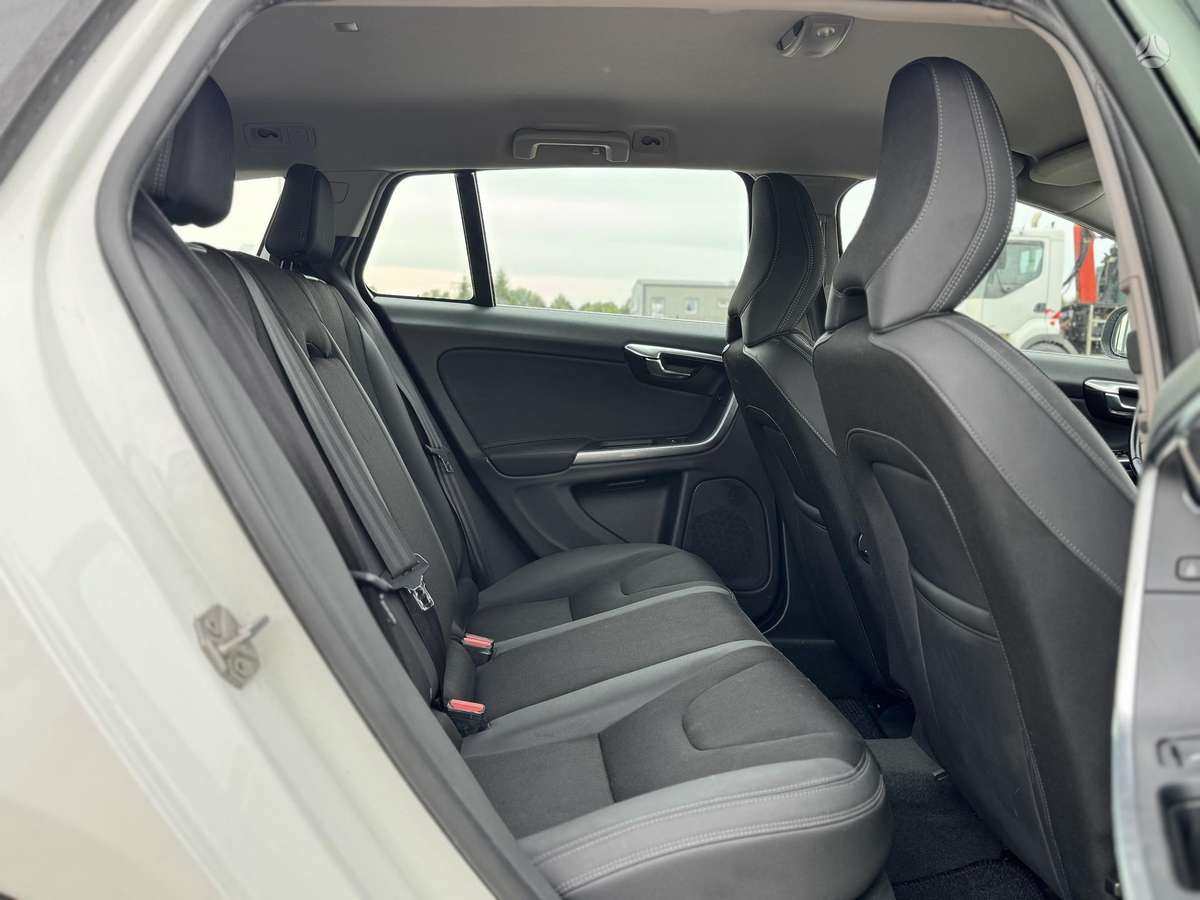 Volvo V60, 2.0 l., wagon