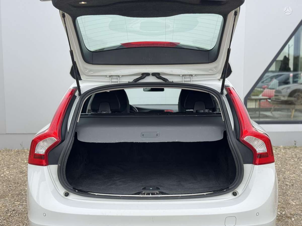 Volvo V60, 2.0 l., Универсал