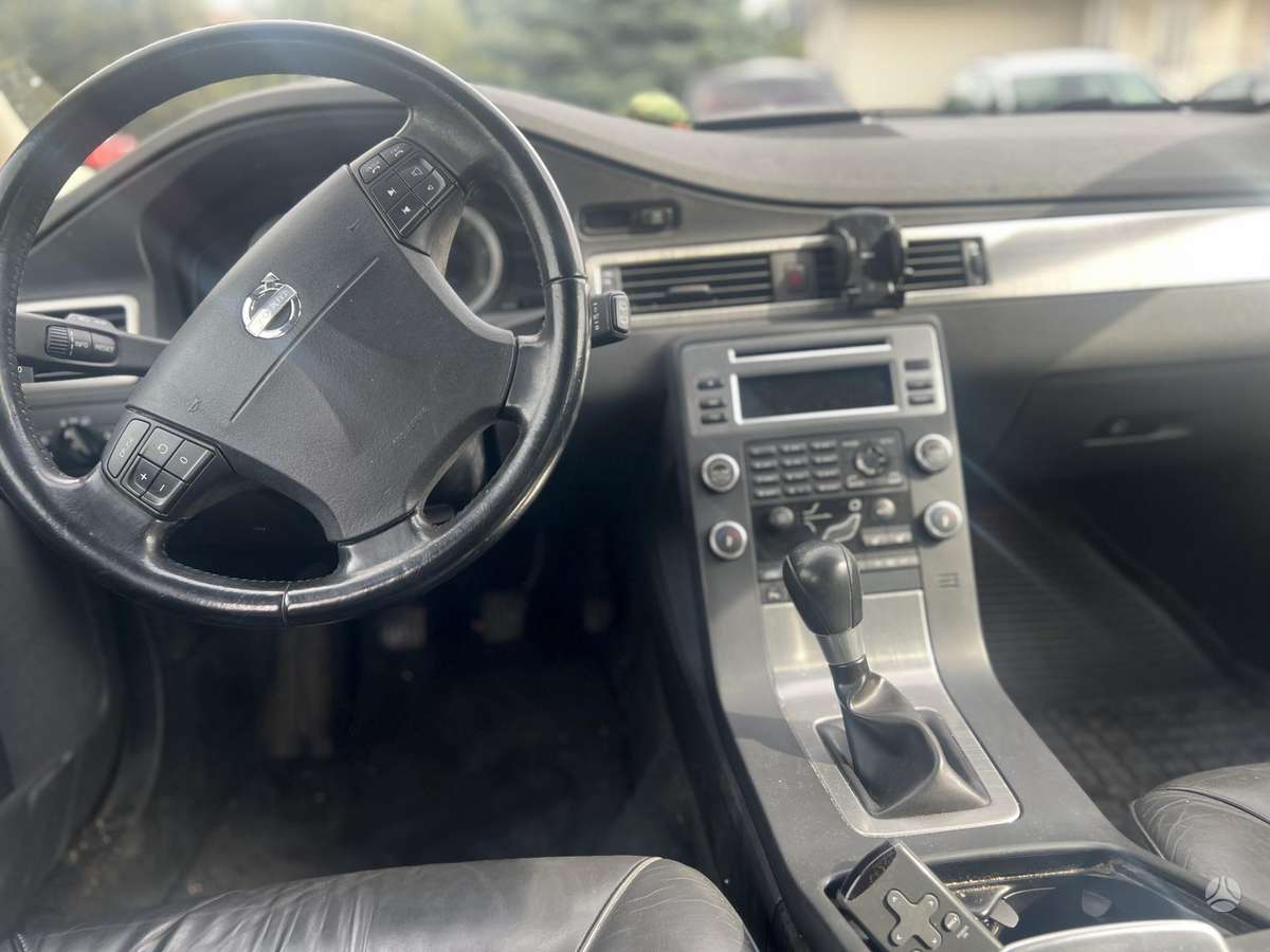 Volvo V70 - 9