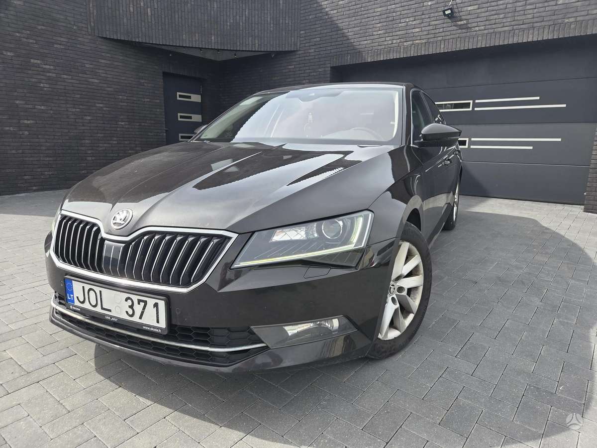 Skoda Superb, 1.8 l., Хэтчбек