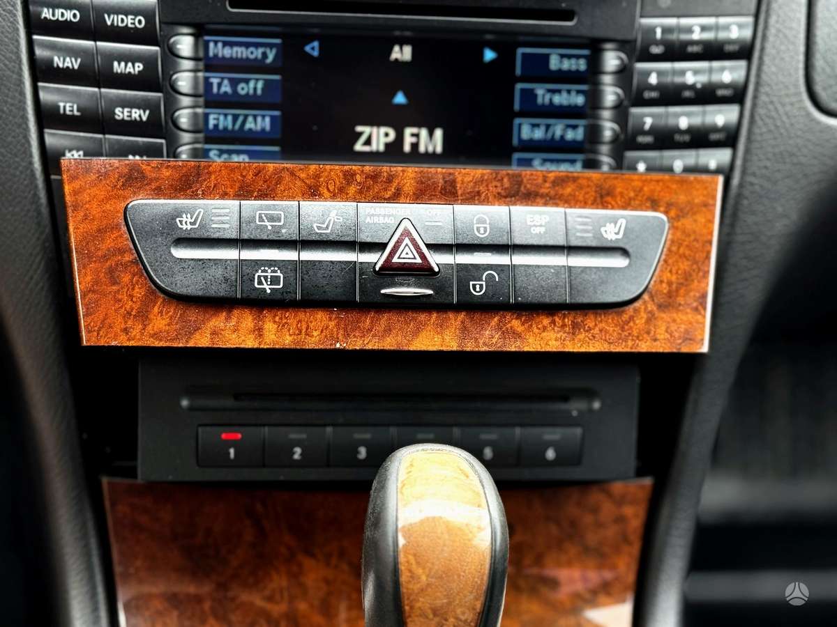 Mercedes-Benz E320, 3.2 l., Универсал