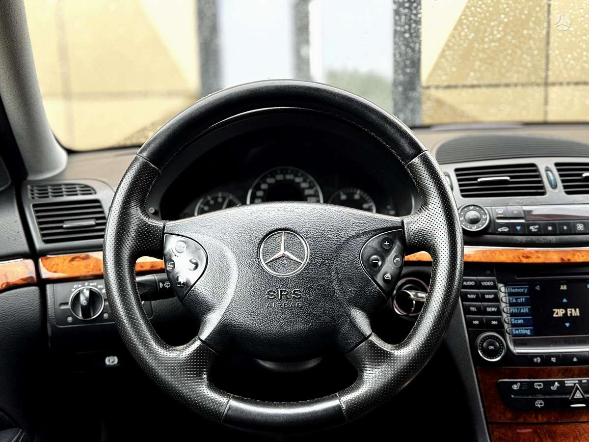 Mercedes-Benz E320, 3.2 l., Универсал