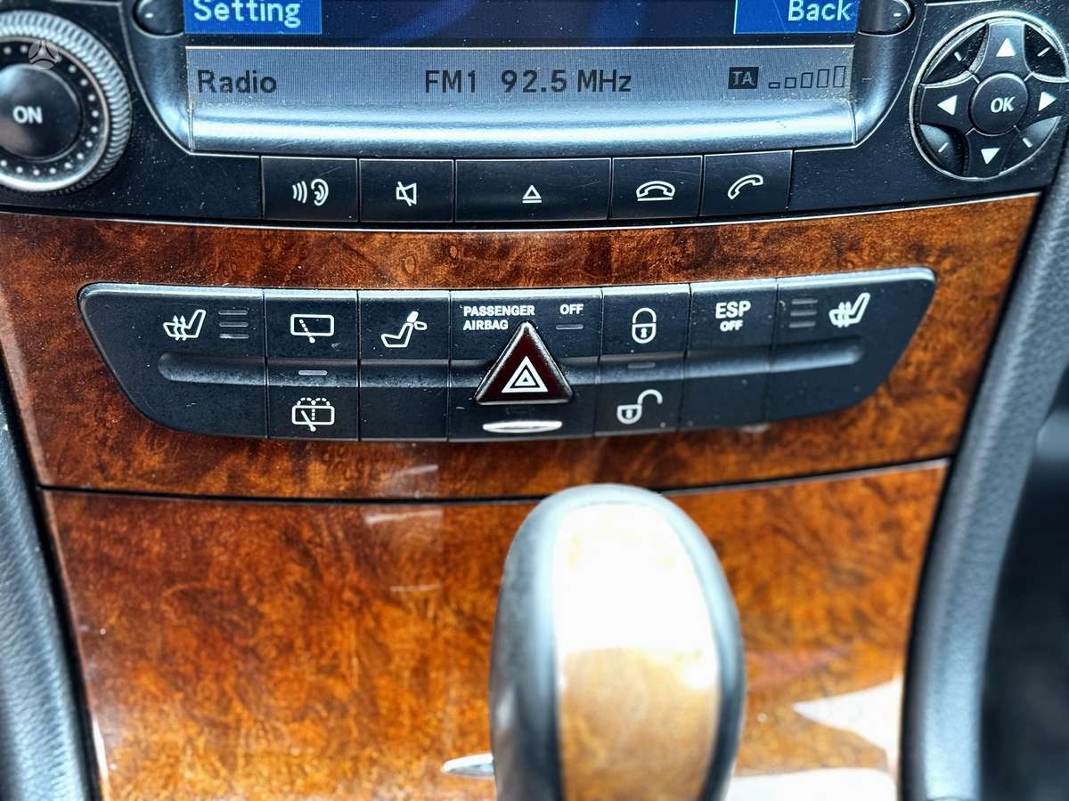 Mercedes-Benz E320, 3.2 l., Универсал