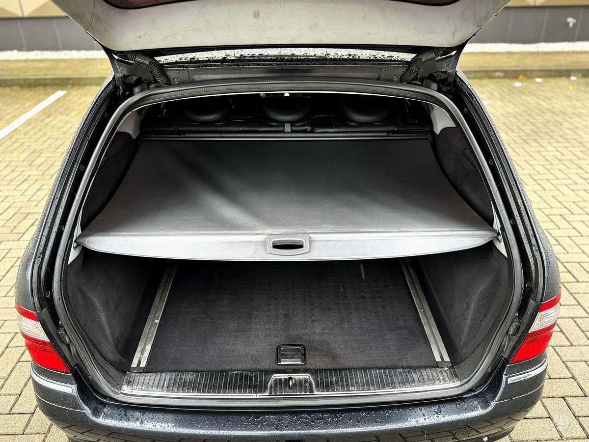 Mercedes-Benz E320, 3.2 l., Универсал