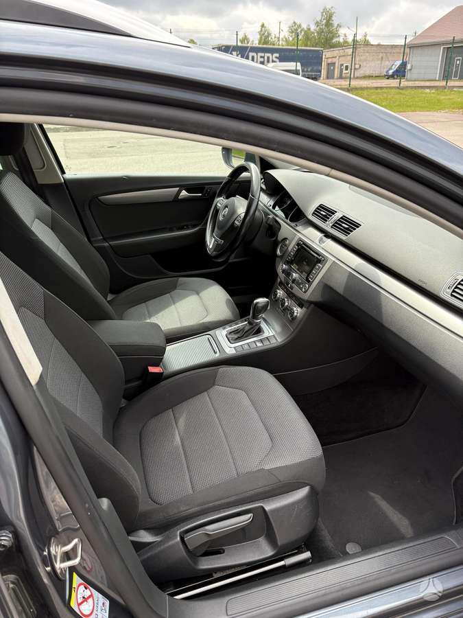 Volkswagen Passat, 2.0 l., Универсал