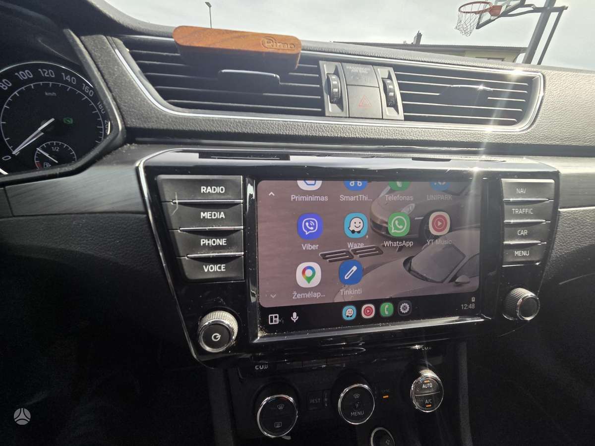 Skoda Superb, 1.8 l., hatchback