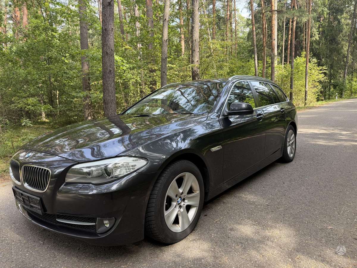 BMW 525, 2.0 l., Универсал