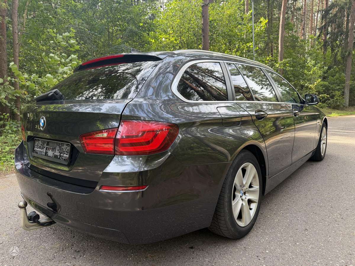 BMW 525, 2.0 l., wagon