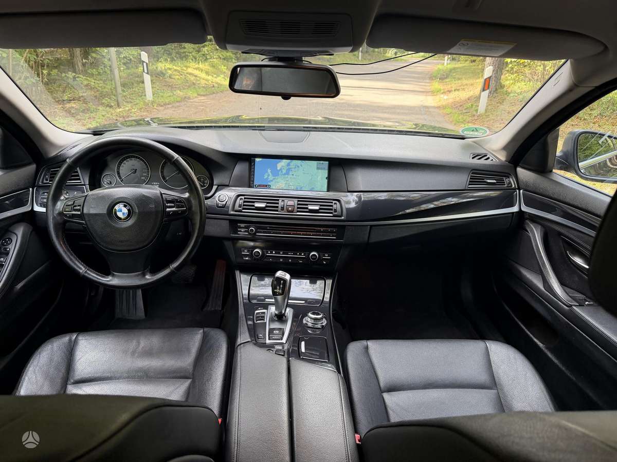 BMW 525, 2.0 l., Универсал