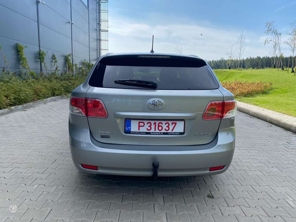 Toyota Avensis, 1.8 l., Универсал