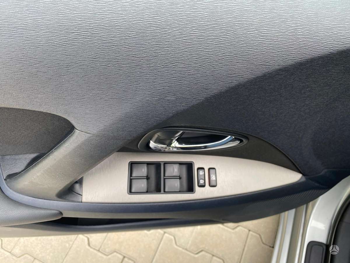 Toyota Avensis, 1.8 l., Универсал