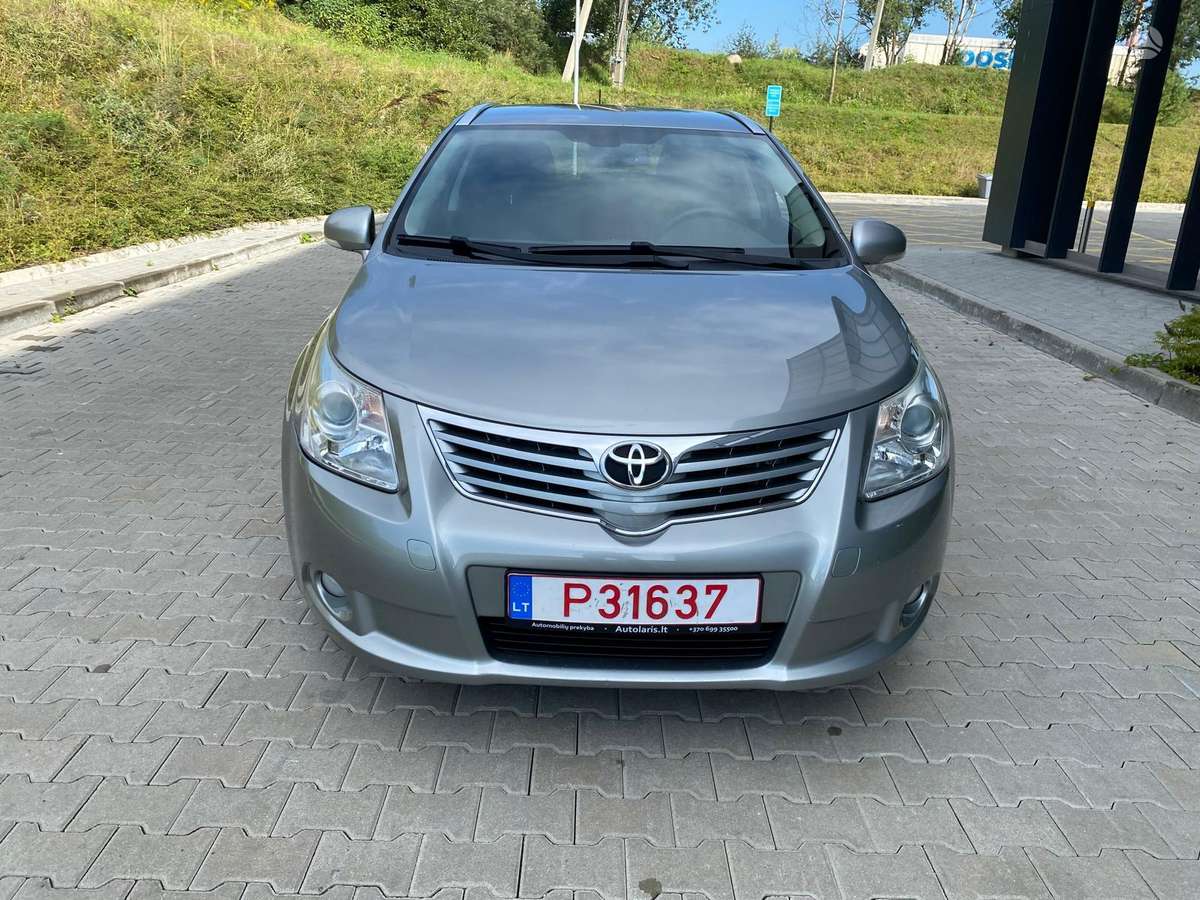 Toyota Avensis, 1.8 l., Универсал