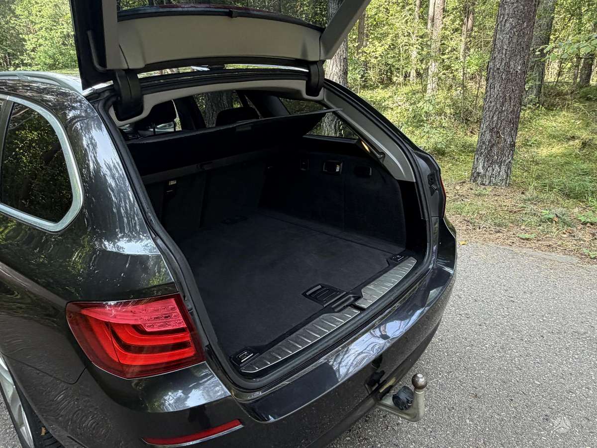 BMW 525, 2.0 l., wagon