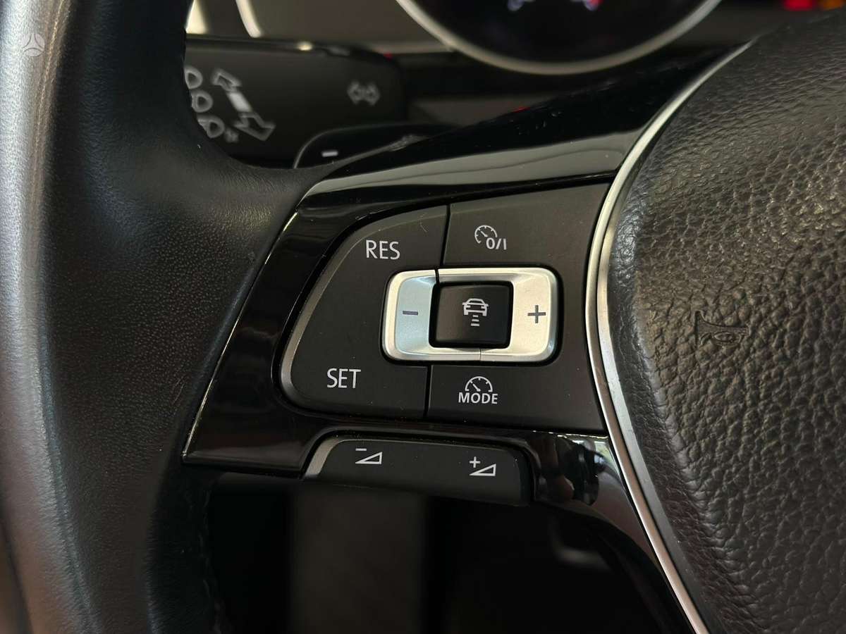 Volkswagen Passat, 1.4 l., Универсал
