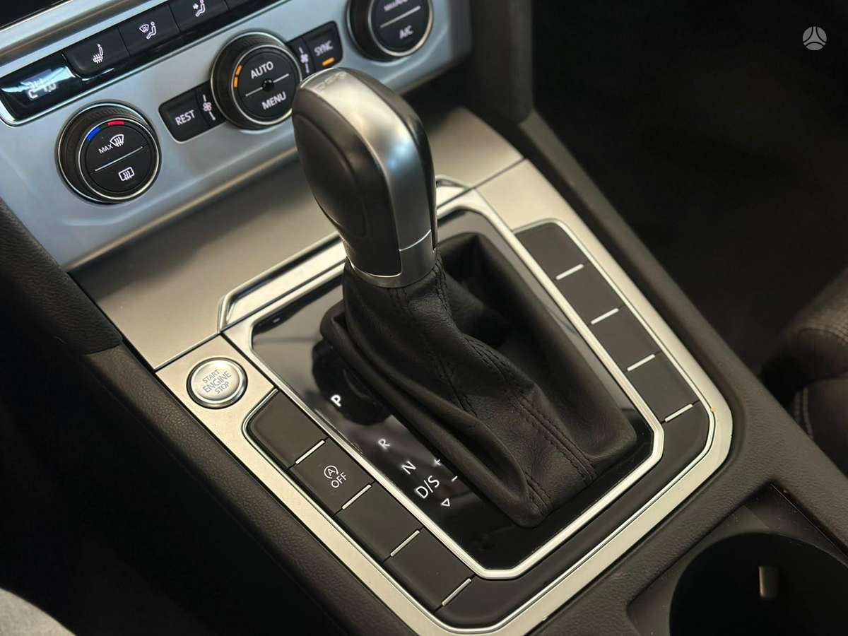 Volkswagen Passat, 1.4 l., Универсал