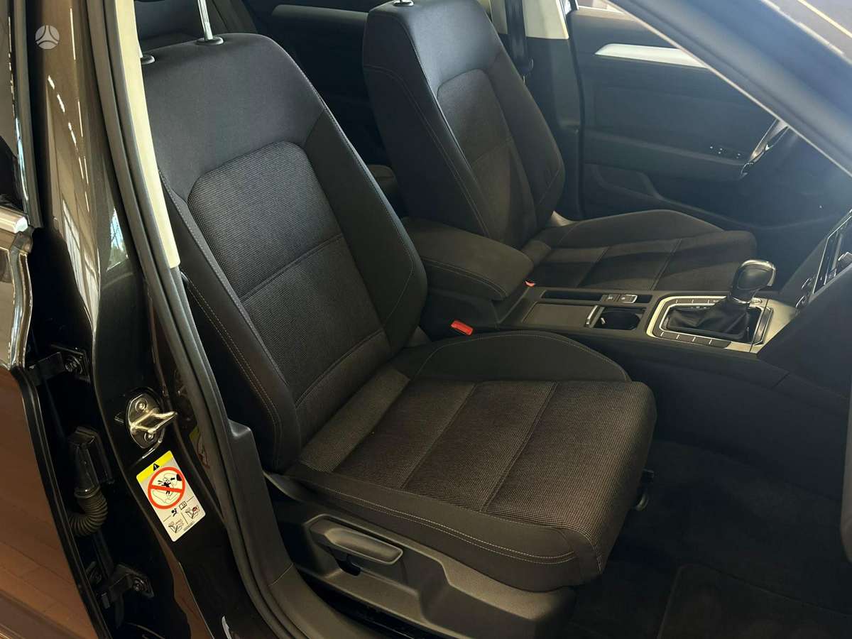 Volkswagen Passat, 1.4 l., Универсал