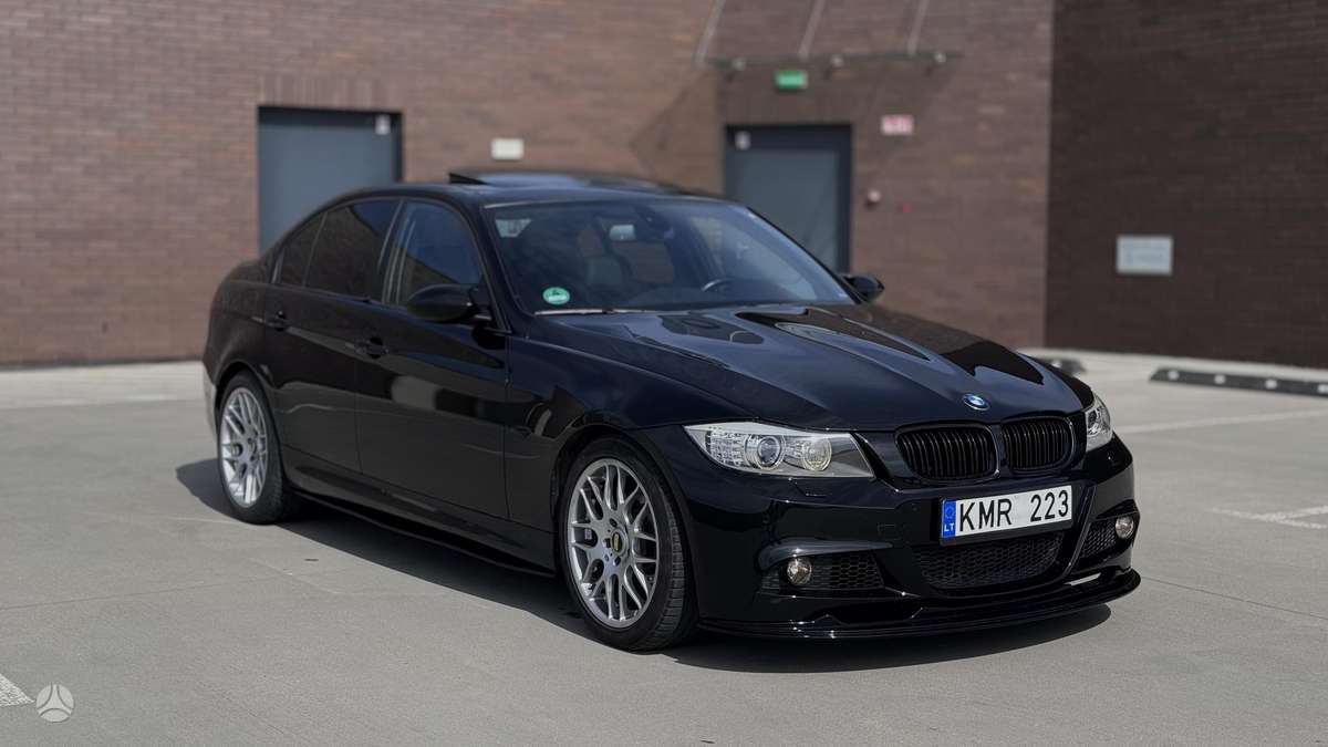 BMW 325, 3.0 l., Седан