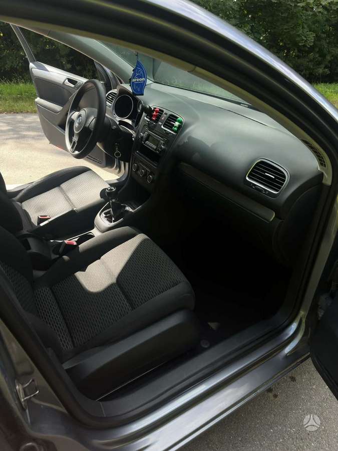 Volkswagen Golf - 7