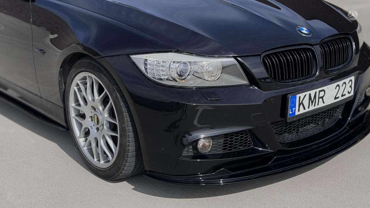 BMW 325, 3.0 l., sedanas