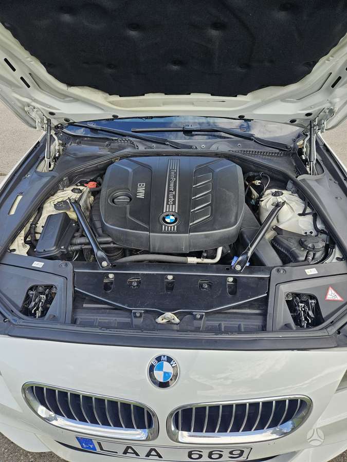 BMW 525, 2.0 l., Универсал