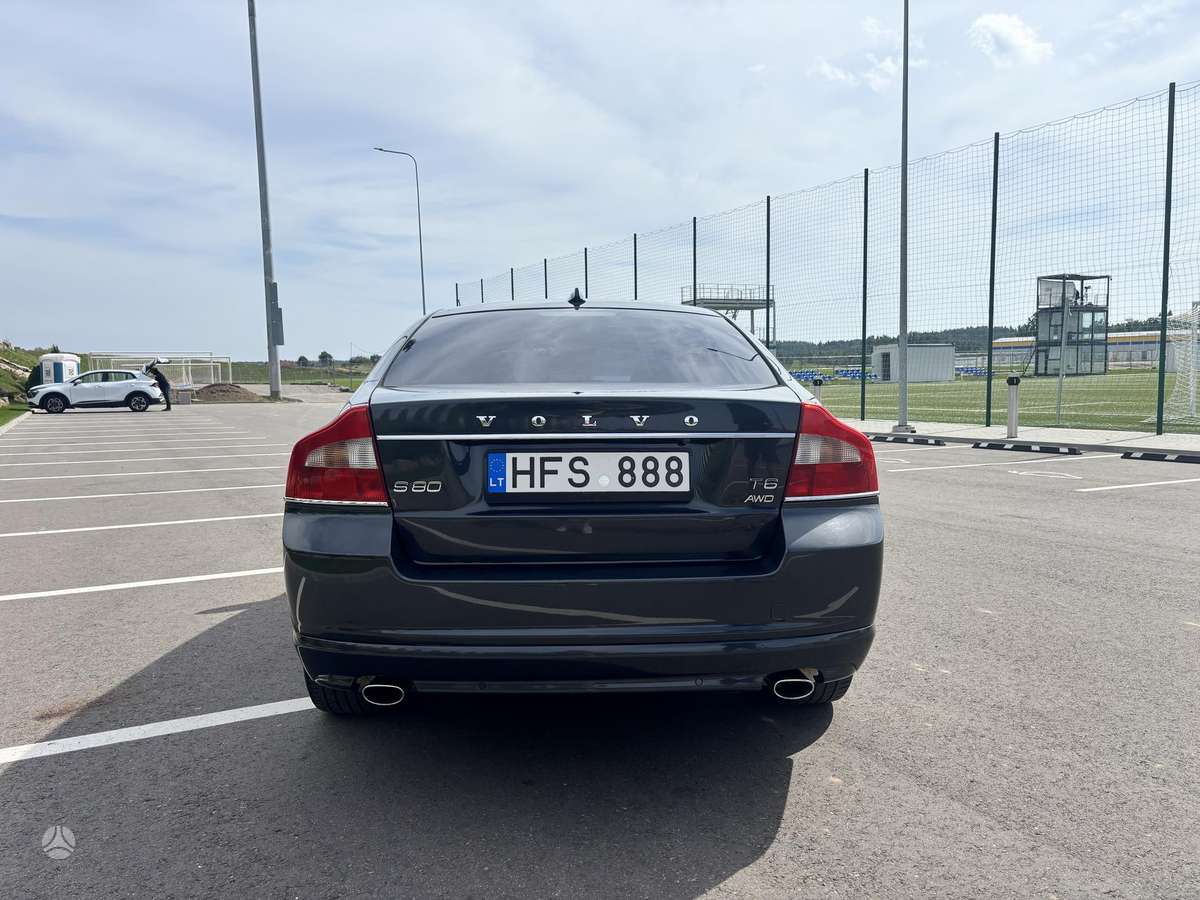Volvo S80, 3.0 l., Седан