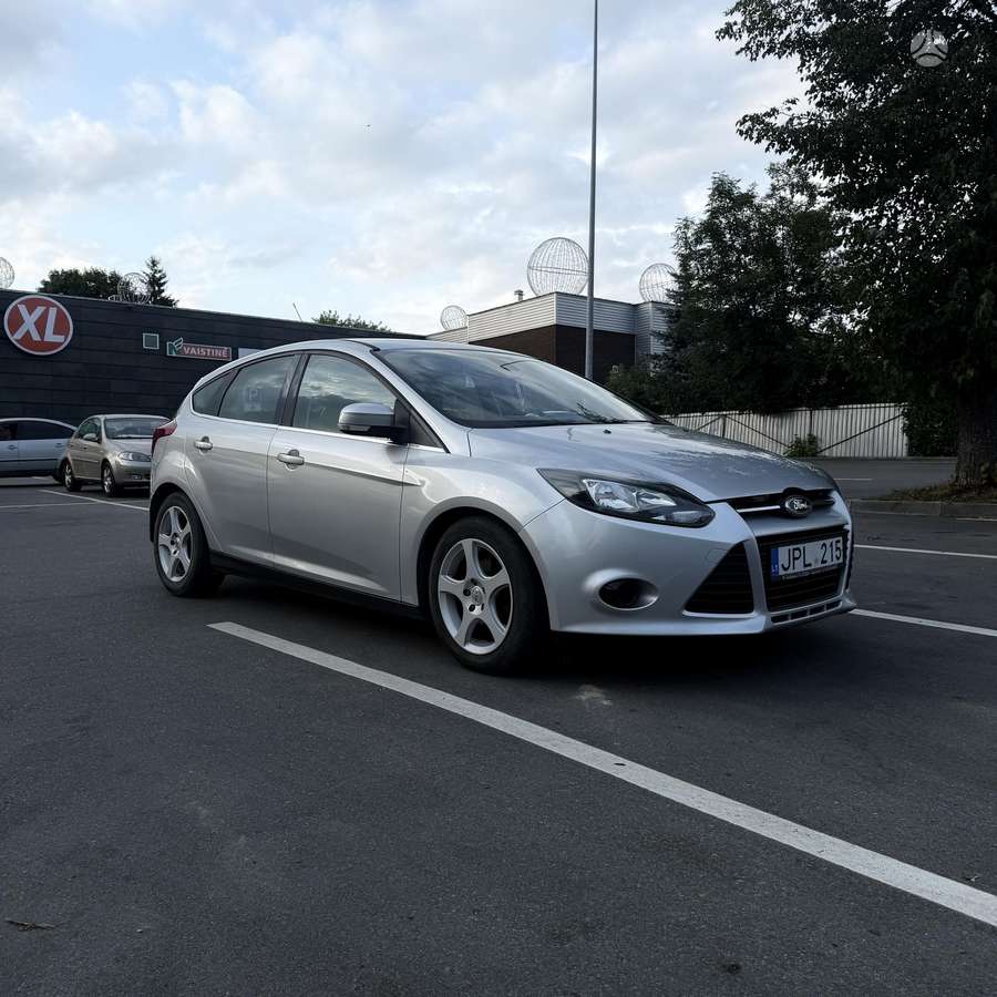 Ford Focus, 1.6 l., Хэтчбек