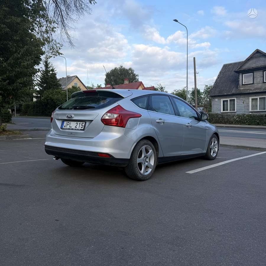 Ford Focus, 1.6 l., Хэтчбек