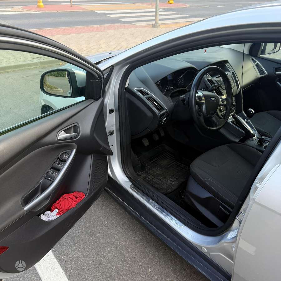 Ford Focus, 1.6 l., Хэтчбек