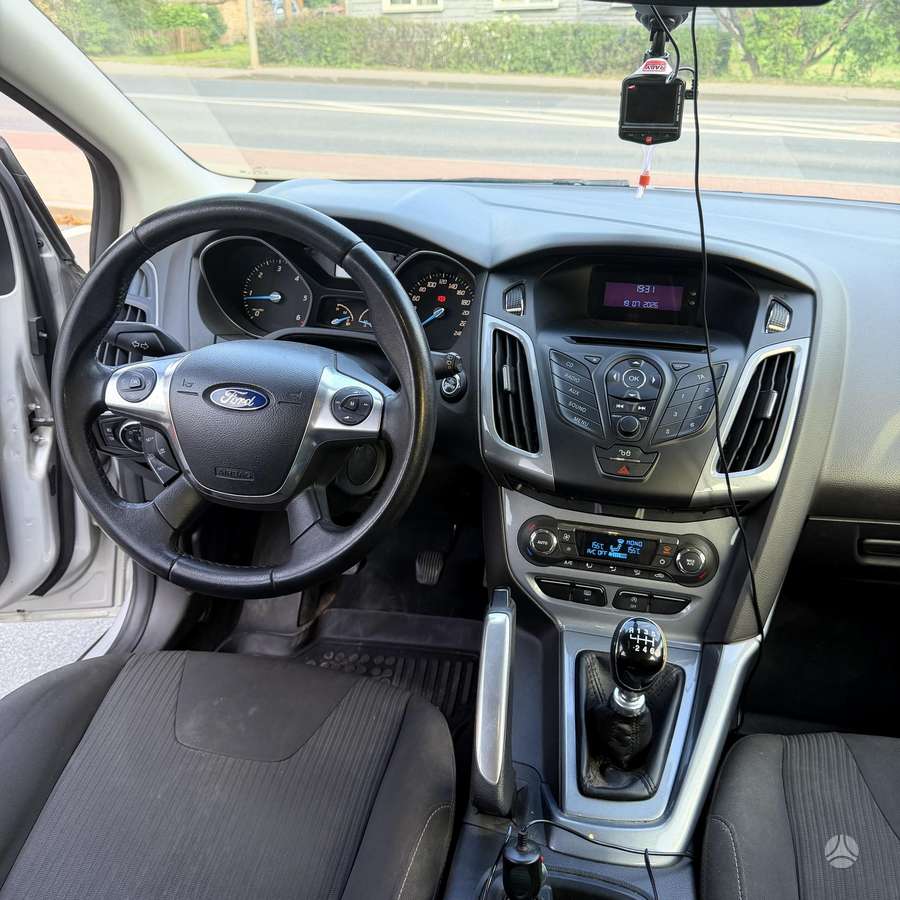 Ford Focus, 1.6 l., Хэтчбек
