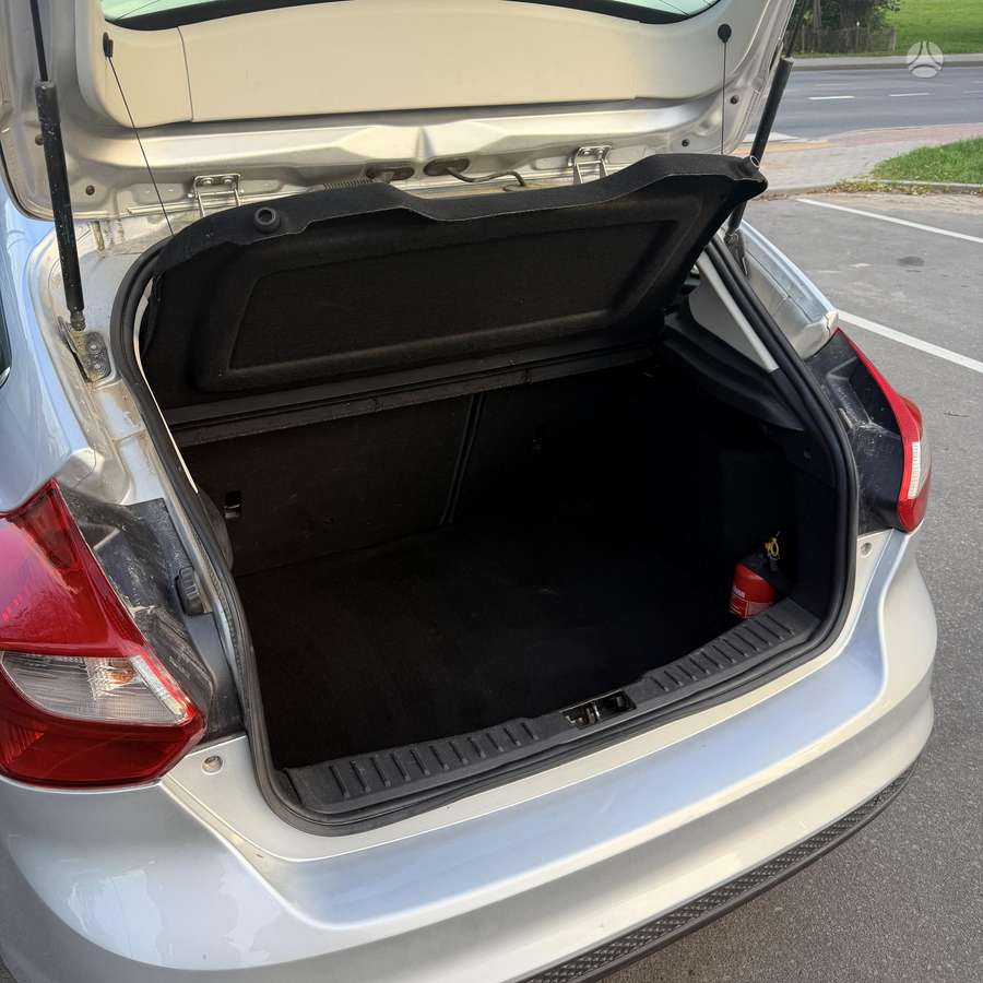 Ford Focus, 1.6 l., Хэтчбек