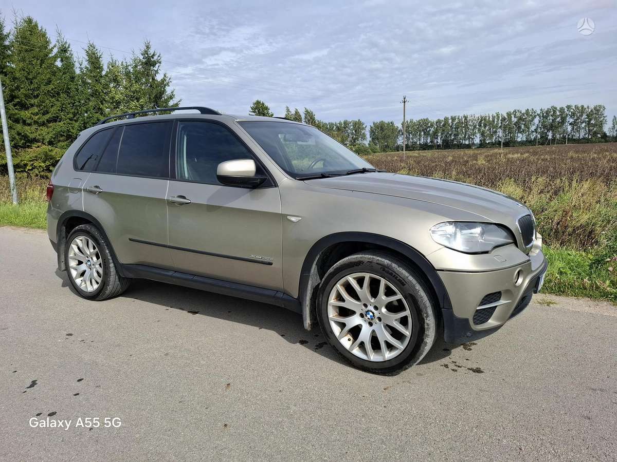 BMW X5, 3.0 l., Хэтчбек