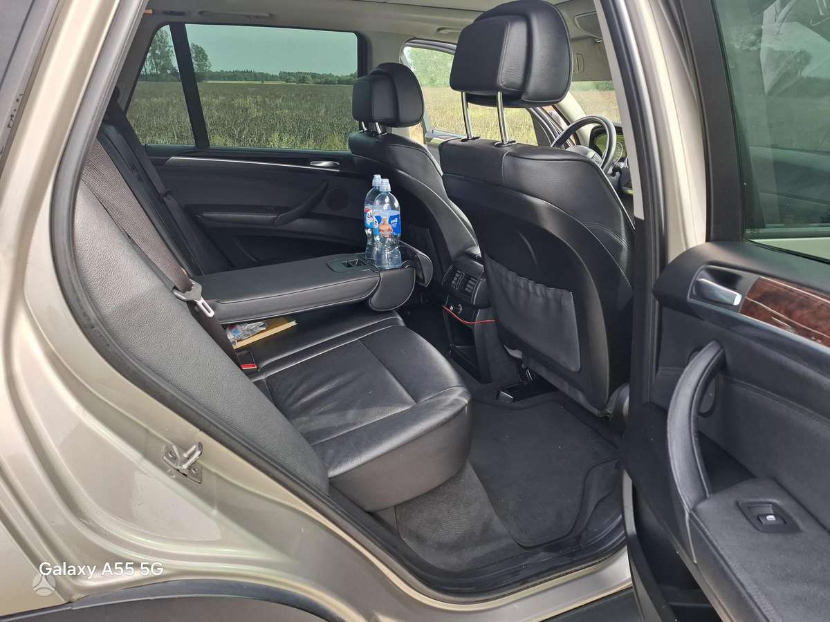 BMW X5, 3.0 l., Хэтчбек