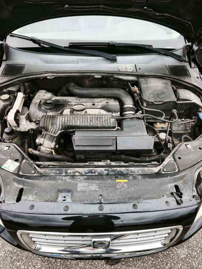 Volvo S80, 2.5 l., Седан