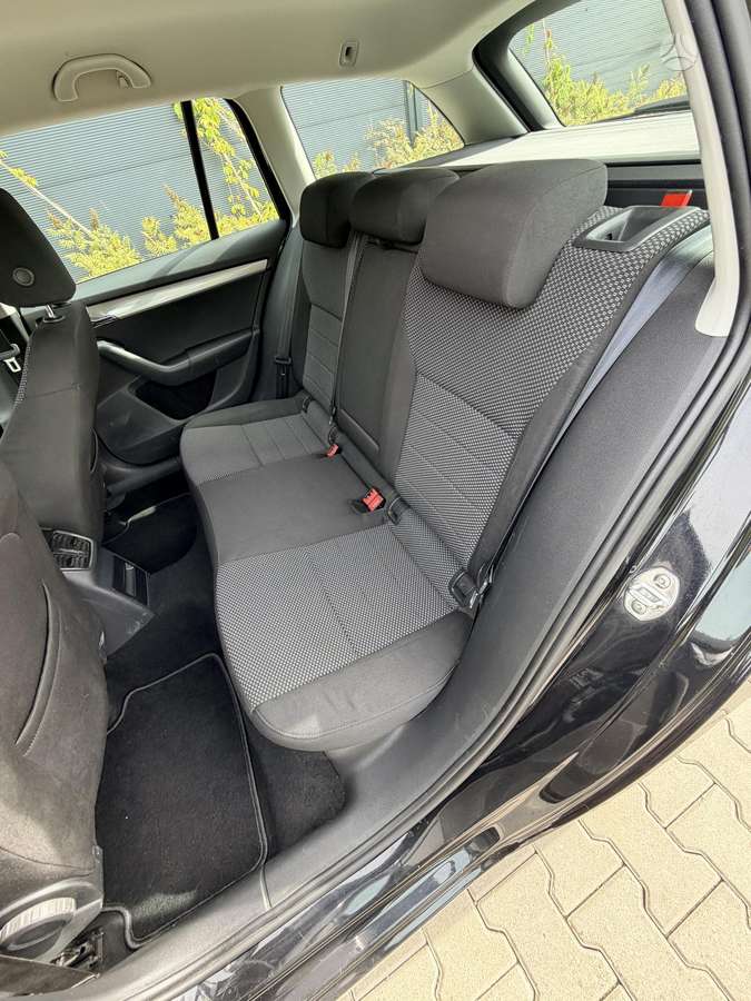 Škoda Octavia - 7