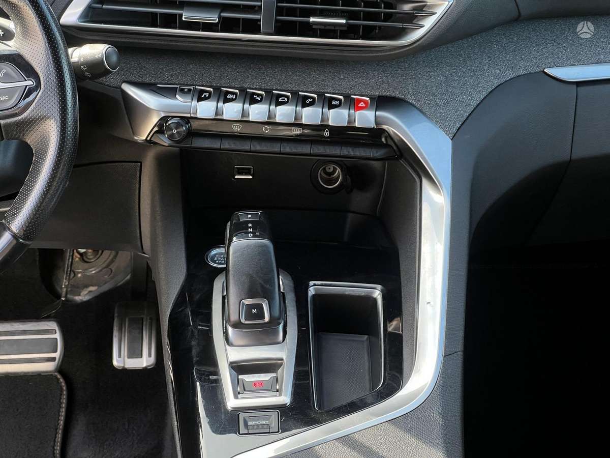 Peugeot 3008 - 12