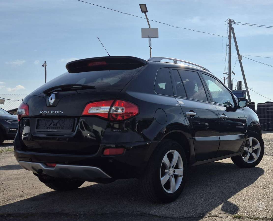 Renault Koleos, 2.0 l., off-road / crossover
