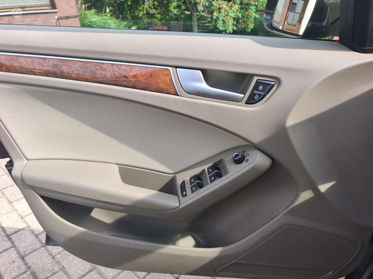 Audi A4, 2.0 l., Универсал
