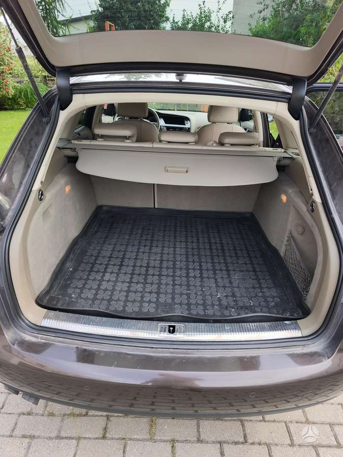 Audi A4, 2.0 l., Универсал