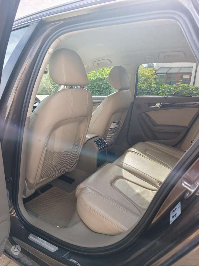 Audi A4, 2.0 l., Универсал