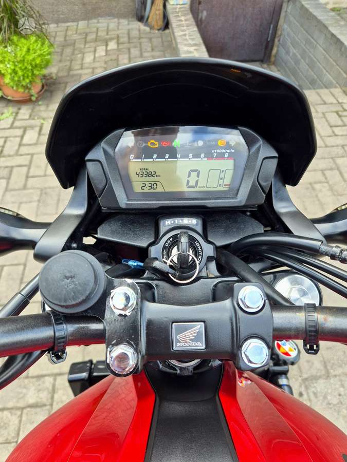 Honda NC 750cc, street / classic