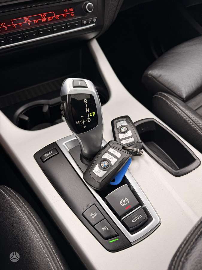 BMW X3, 2.0 l., Внедорожник / Кроссовер
