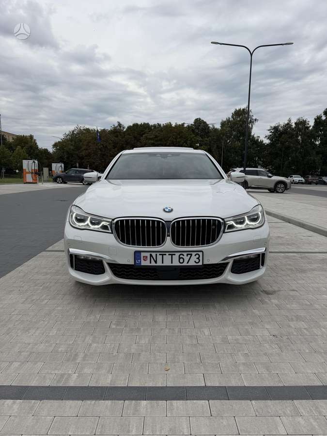 BMW 730, 3.0 l., Седан