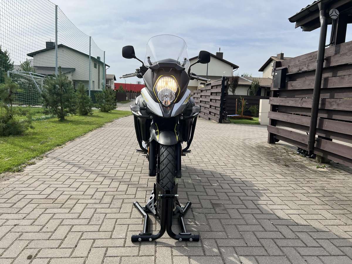 Suzuki DL (V-Strom) 650cc, эндуро / adventure