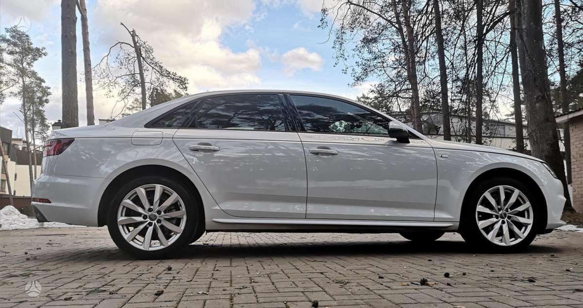 Audi A4, 2.0 l., Седан