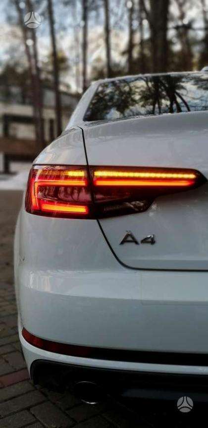 Audi A4, 2.0 l., Седан